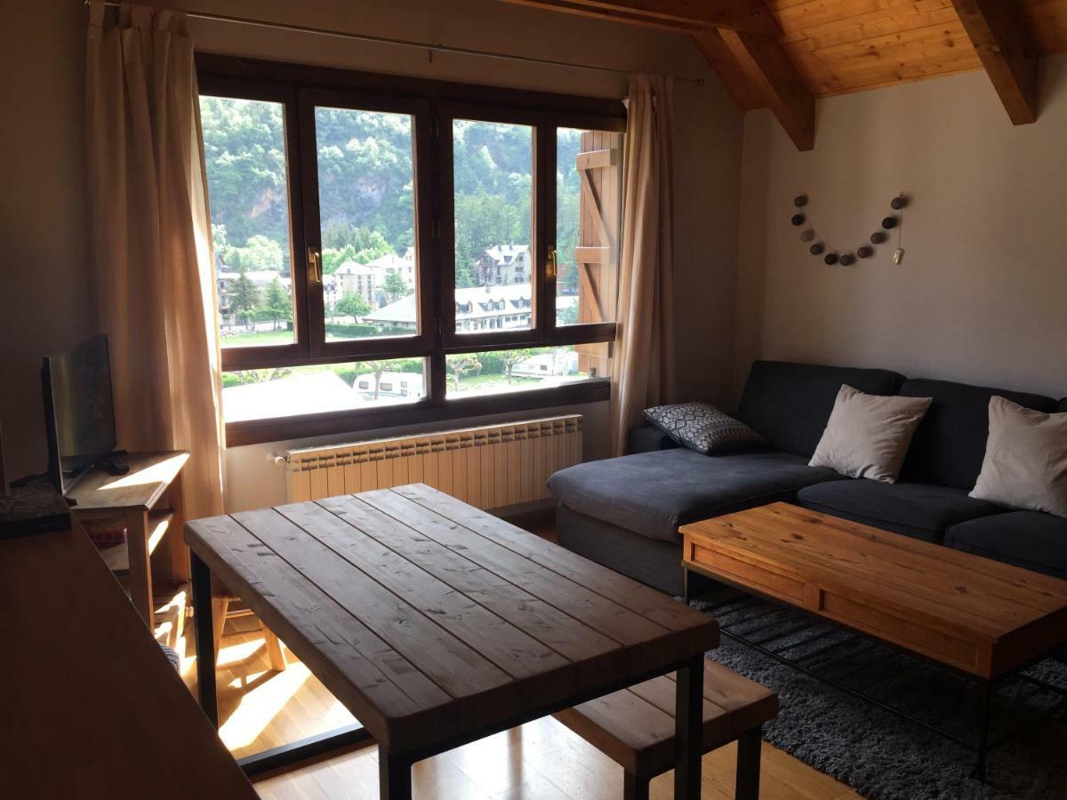 에스칼리아 Precioso Atico Duplex 아파트 외부 사진